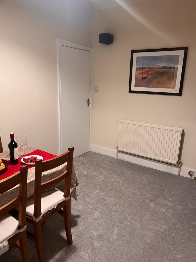 Luxury Cosy Retreat Apt London Luaran gambar