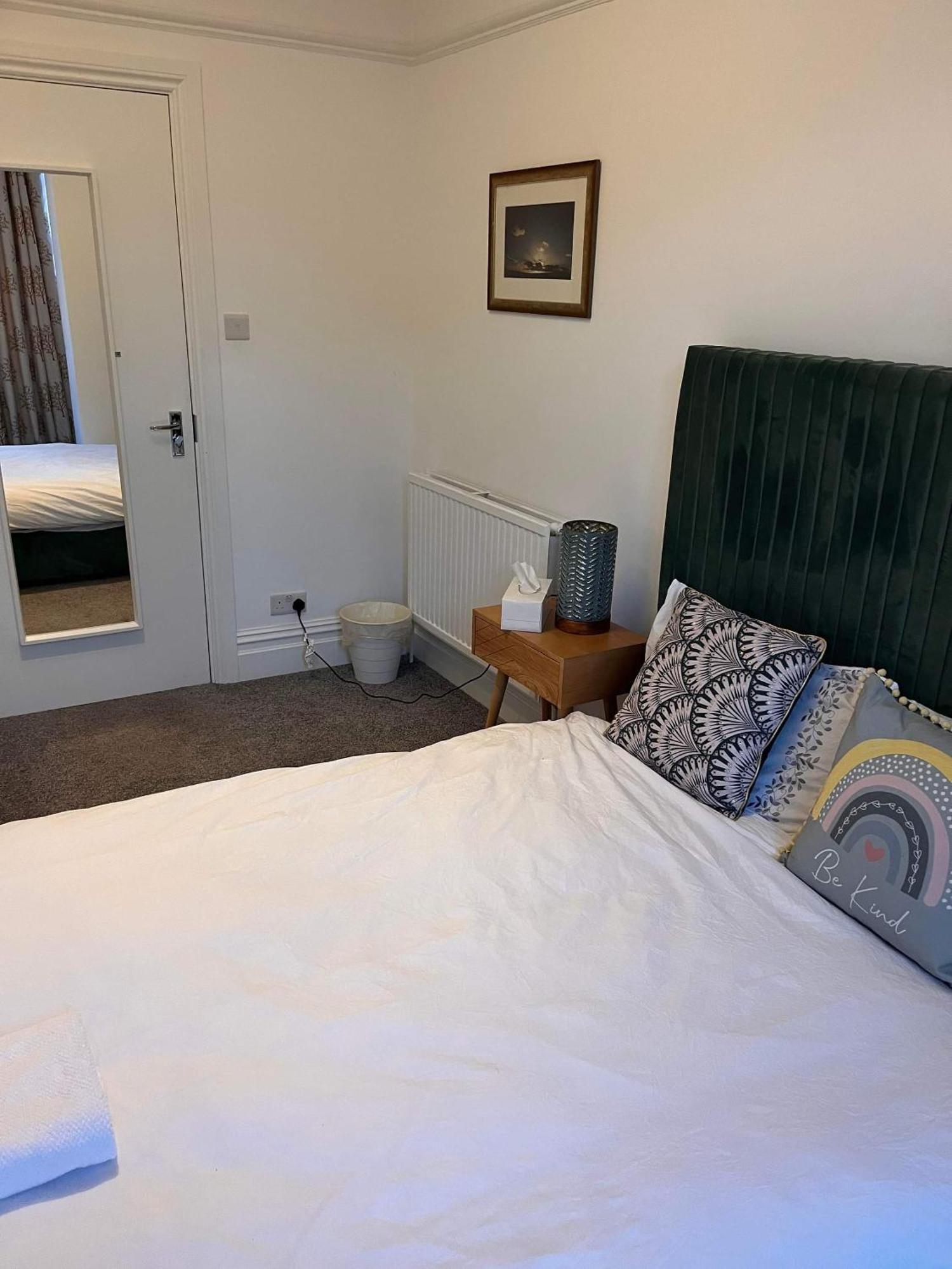 Luxury Cosy Retreat Apt London Luaran gambar